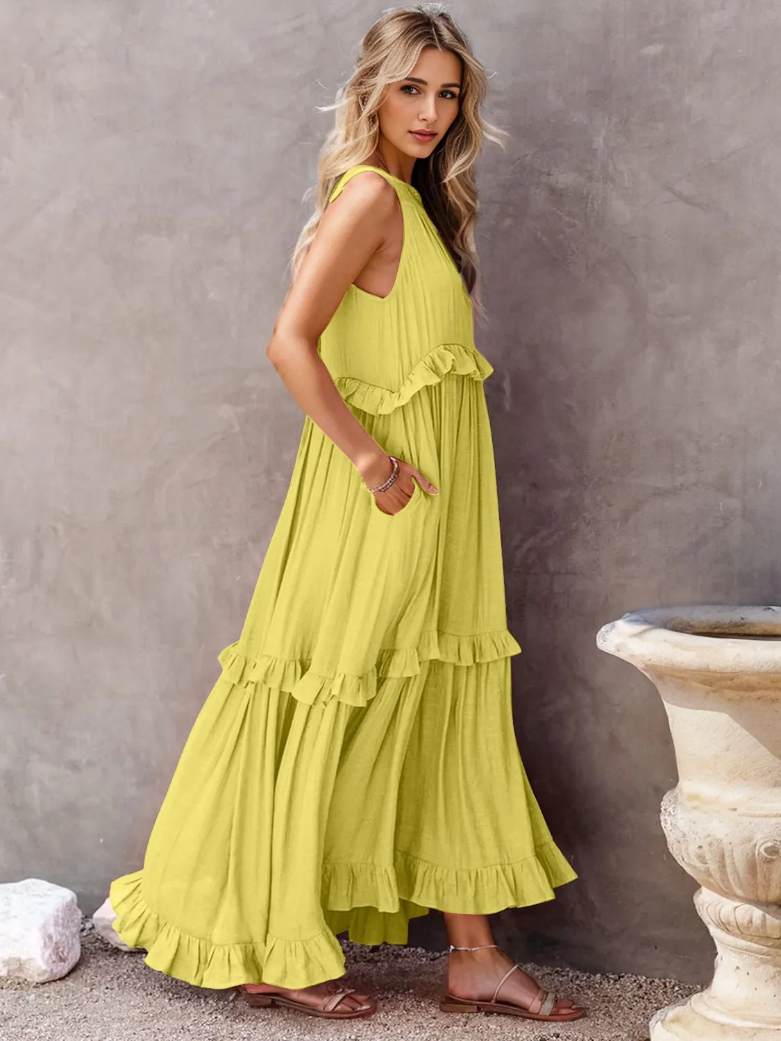 🌸 Ruffled Sleeveless Tiered Maxi Dress with Pockets 🌸