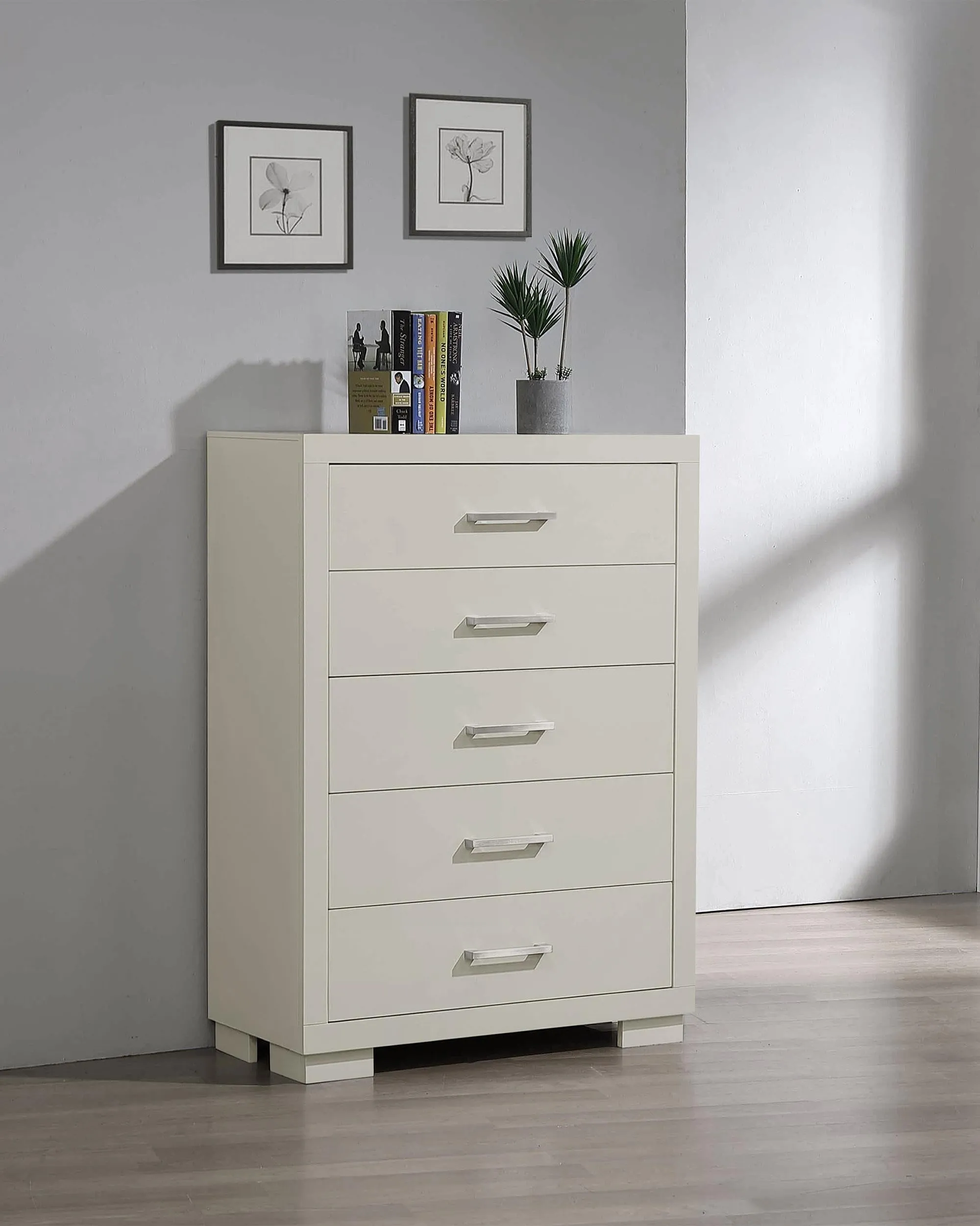 Jessica 5-Drawer Chest White - Ample Storage