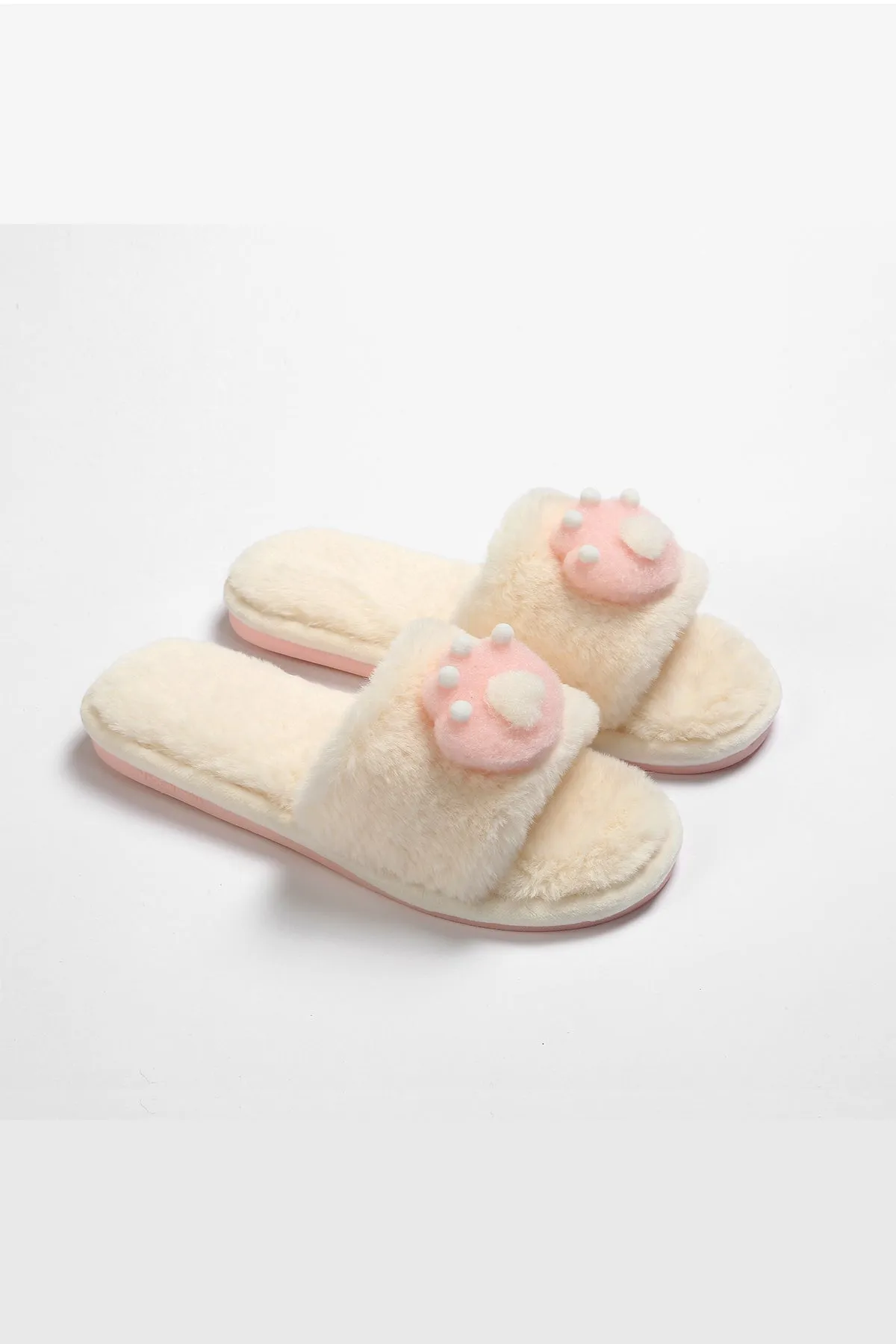 Lykke Home | White Paw Slippers