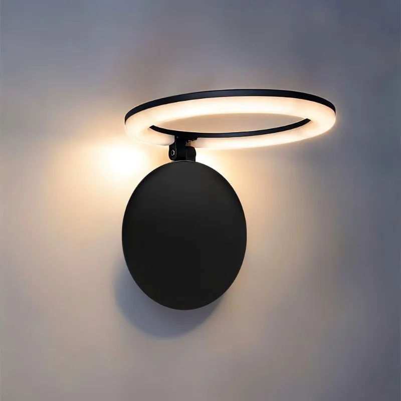 Moryva Outdoor Wall Lamp