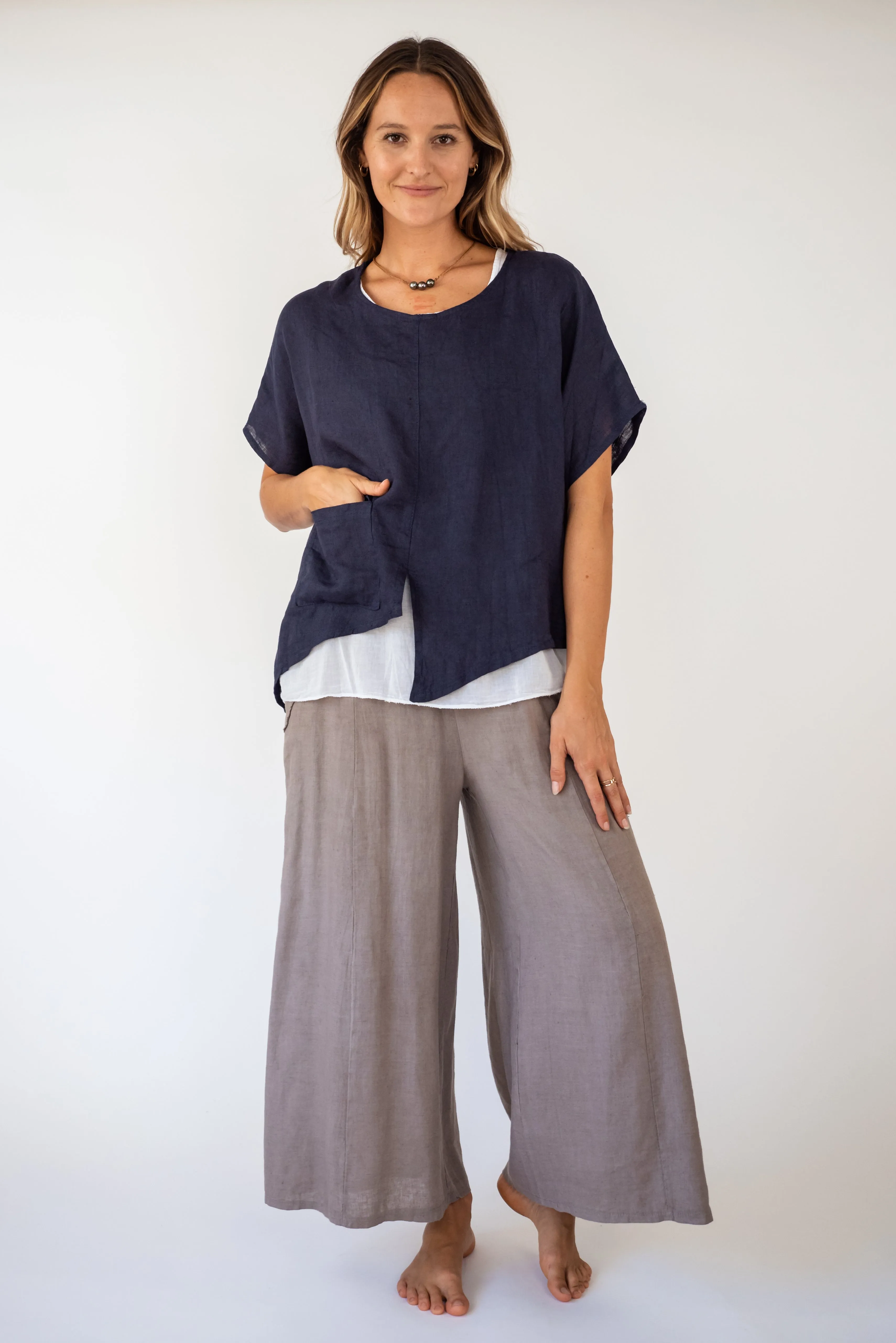 the HUI linen Palazzo pants